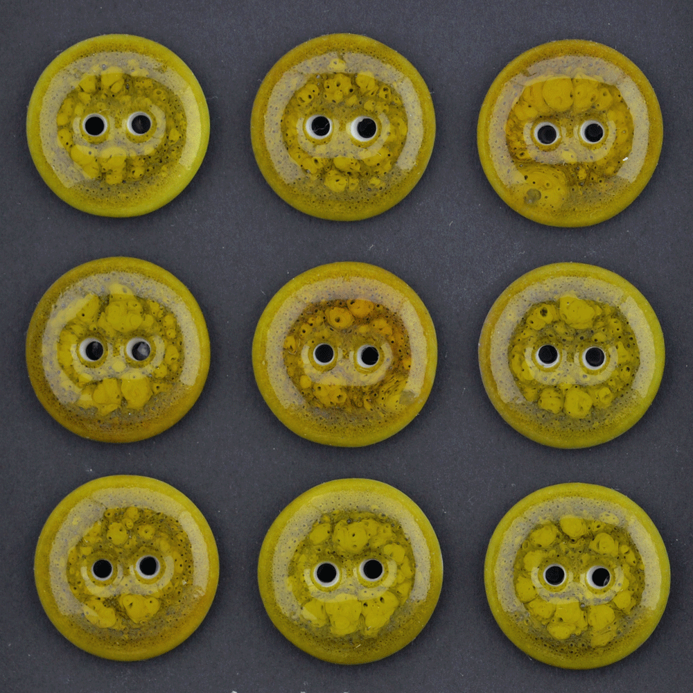 9 pcs 17mm porcelain buttons green gradient