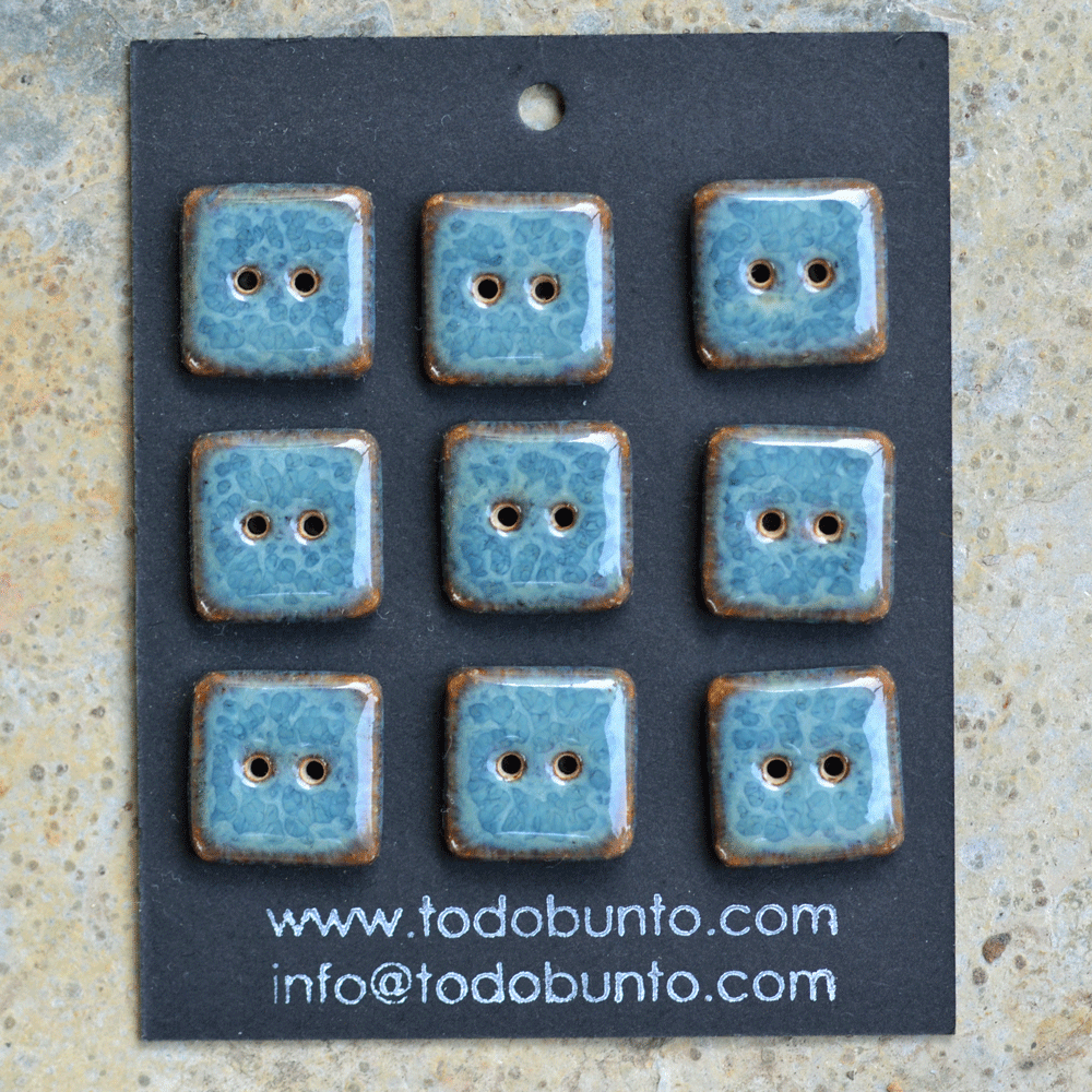 9 pcs. 16x16mm ceramic buttons blue loft