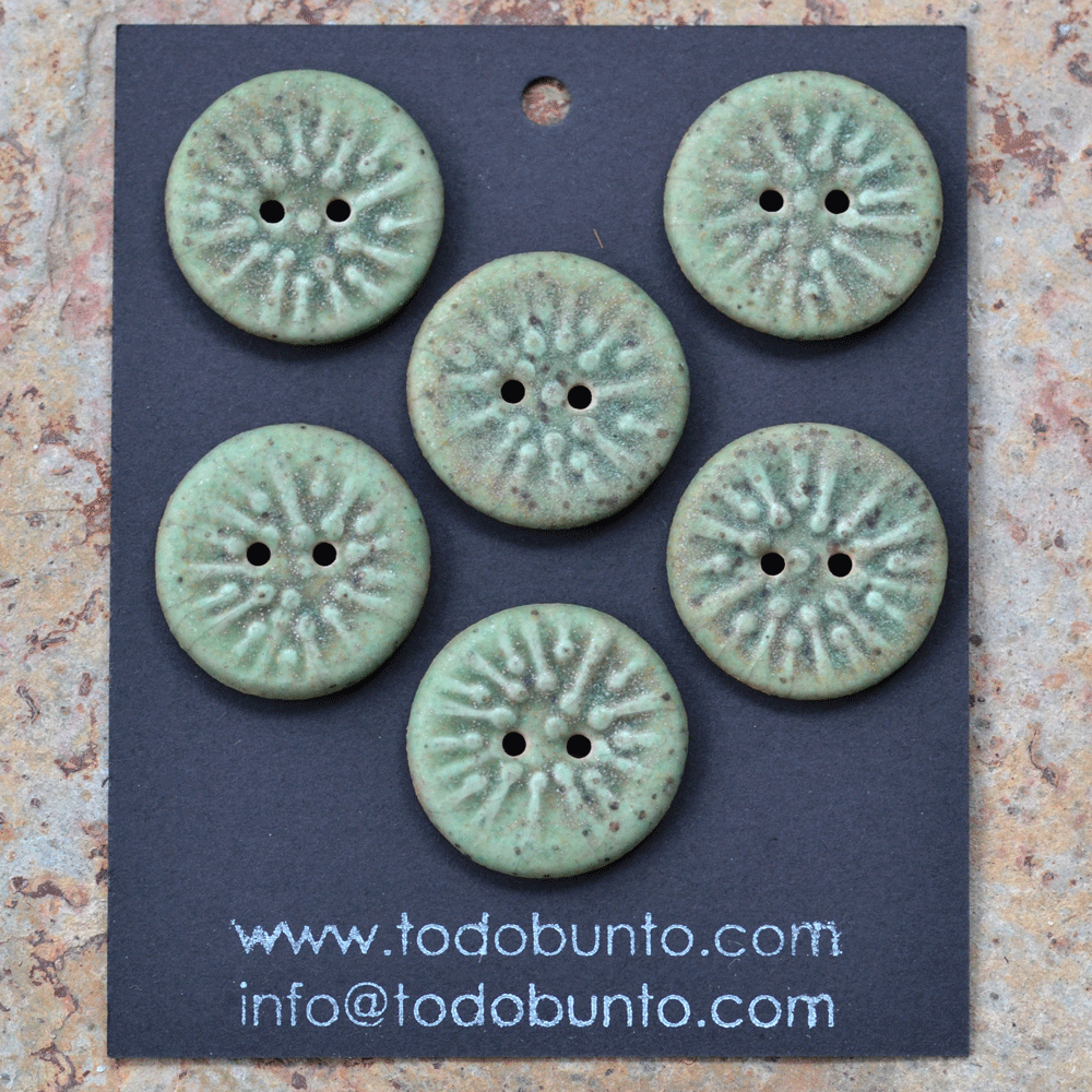 6 pcs 23 mm ceramic buttons green