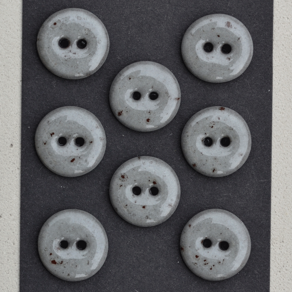 17/18mm (black)porcelain buttons sprinkle grey