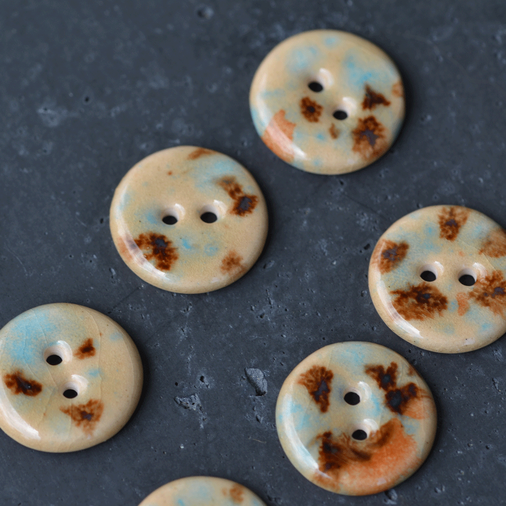 19mm ceramic buttons retro