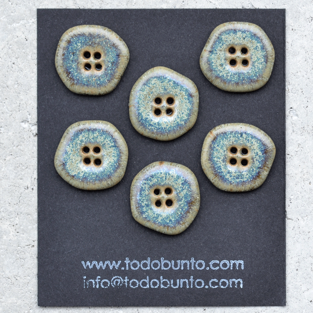 6 pcs. 23mm ceramic buttons storytale