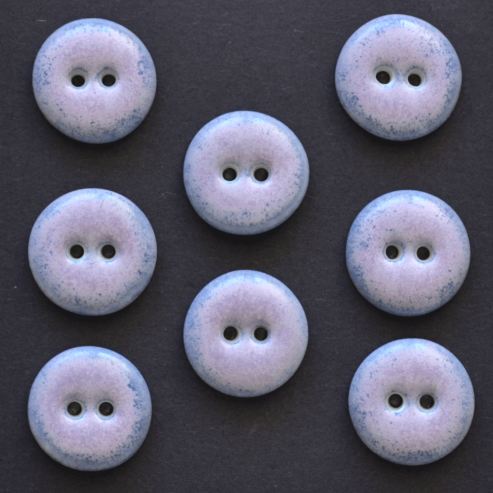8 pcs. 17-18mm porcelain buttons lilac matte