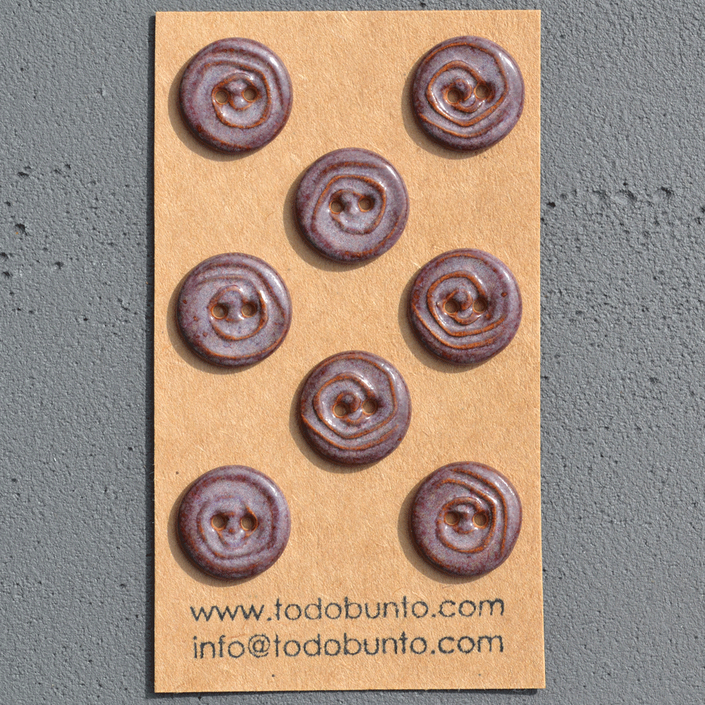 18mm ceramic buttons curls (merlot)