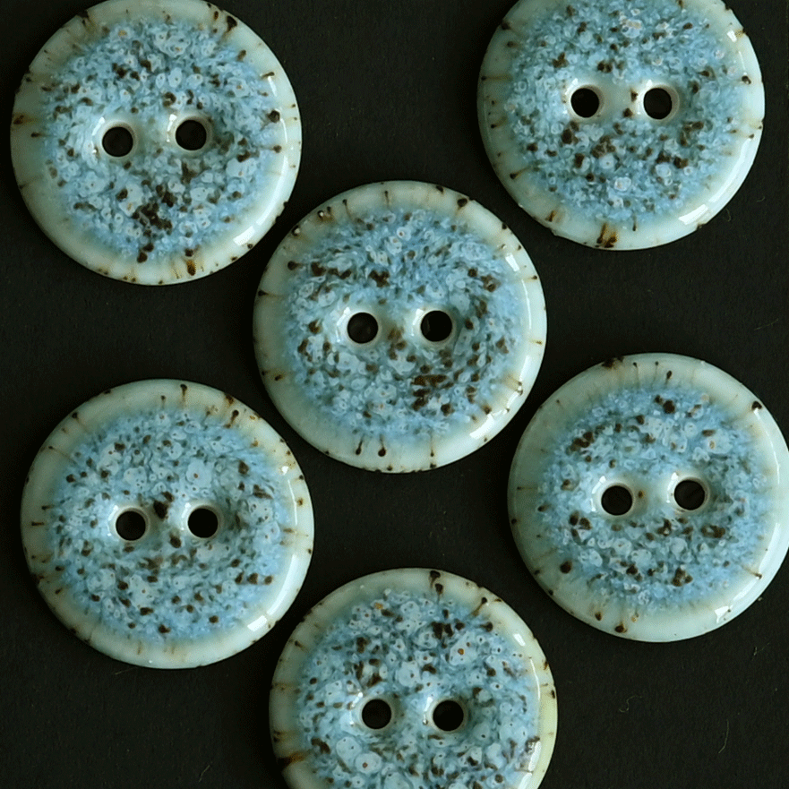 21 mm porcelain buttons blue spruce