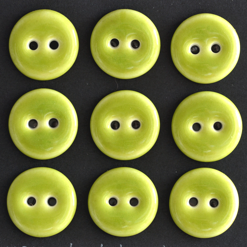 9 pcs. 15-16 mm porcelain buttons green apple