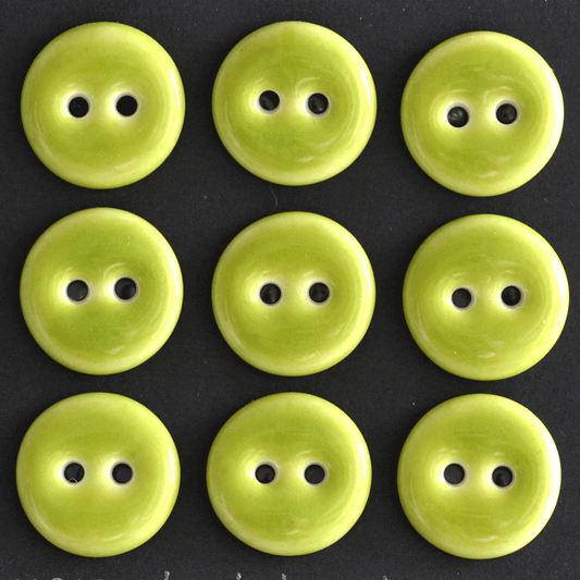 9 pcs. 15-16 mm porcelain buttons green apple