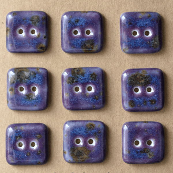 9 pcs. 16x16mm porcelain buttons lilac/blue