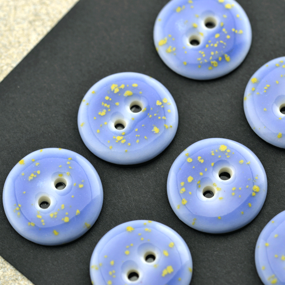 17-18 mm porcelain buttons gartensia