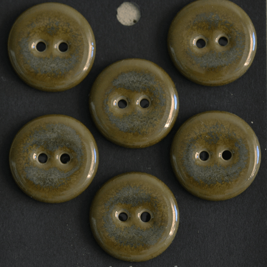 18 mm ceramic buttons army green