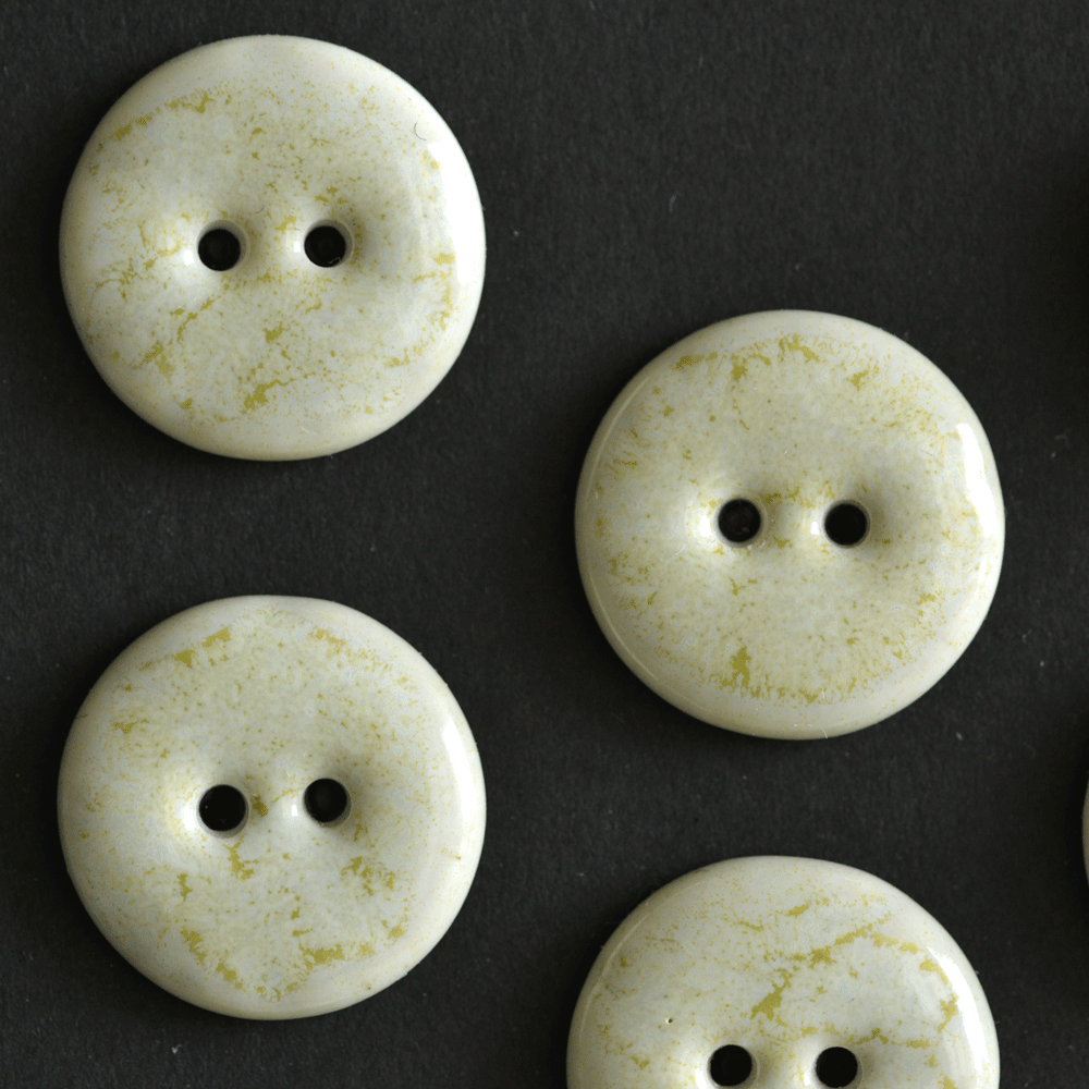 17mm porcelain buttons romance