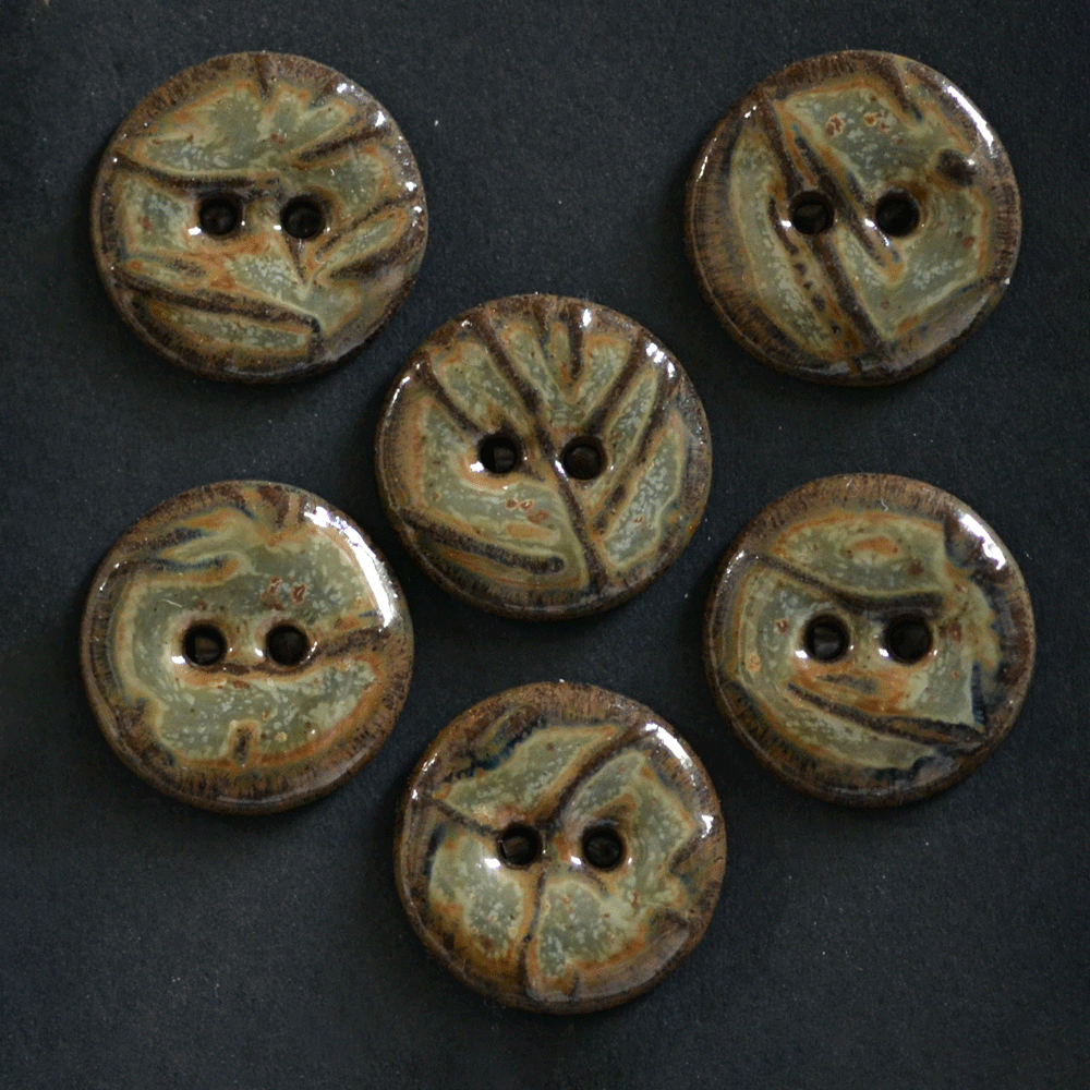17-18mm ceramic buttons twigs