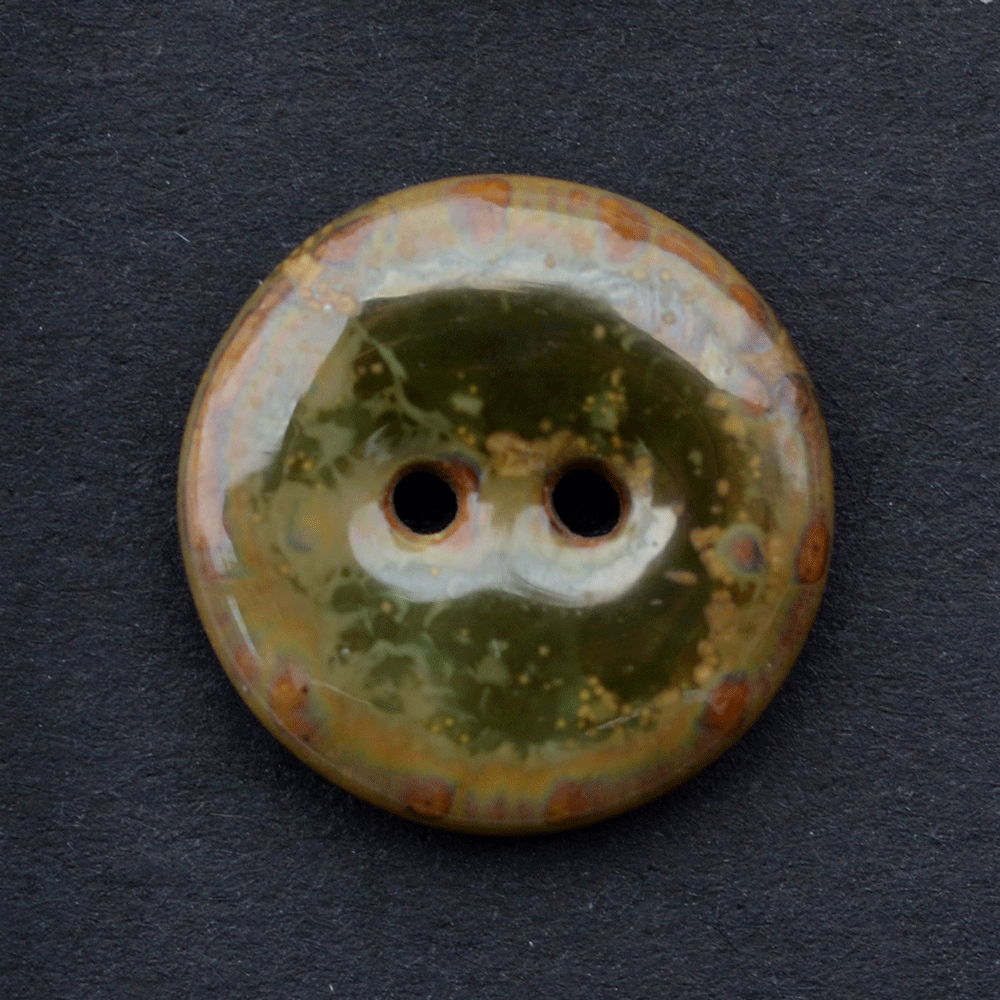 18mm ceramic buttons olive
