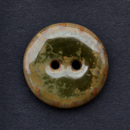 18mm ceramic buttons olive