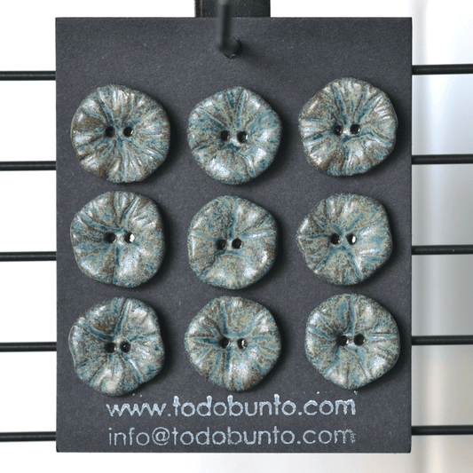 9pcs. 18/20mm ceramic buttons flowers