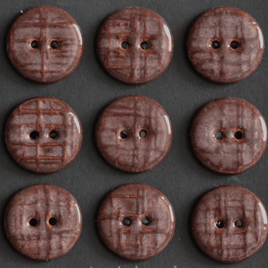 9 pcs. 18mm ceramic buttons smokey merlot