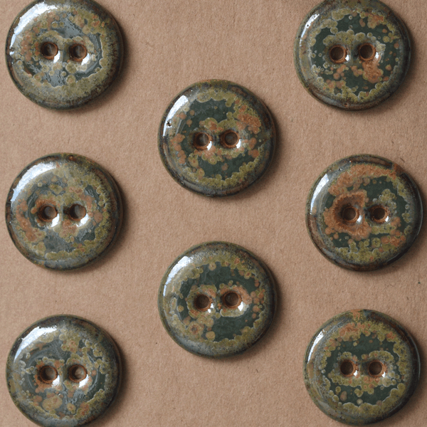 18 mm ceramic buttons swamp
