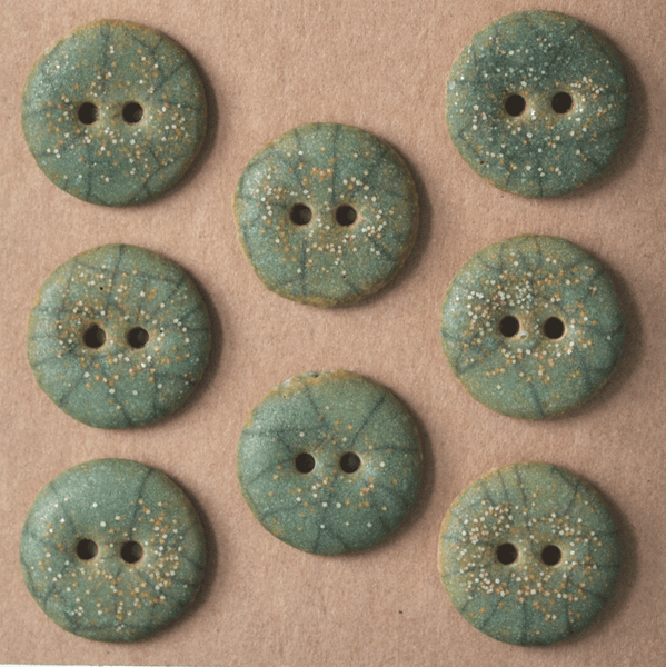 18mm ceramic buttons moss