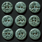 9 pcs. 18 mm ceramic buttons mix