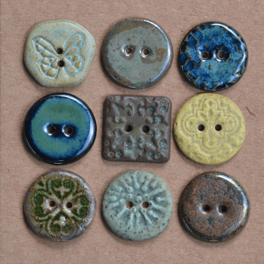 9 pcs. 22-23mm ceramic buttons mix 2