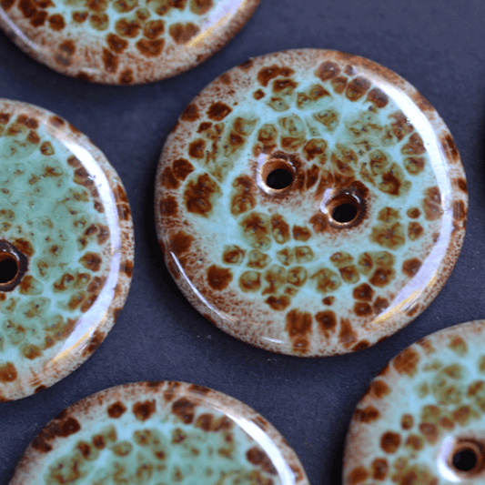 6 pcs. 23mm ceramic buttons spots
