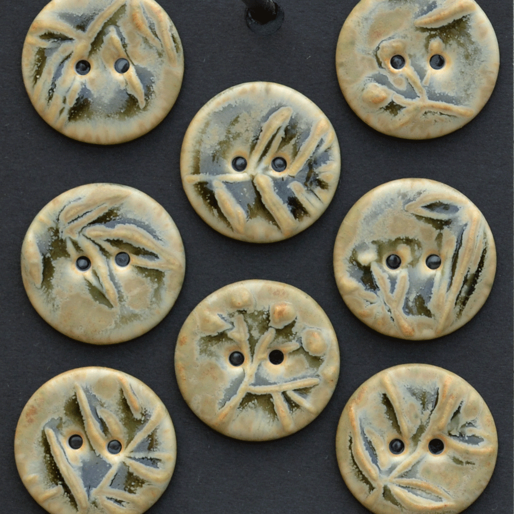 8 pcs. 22-23mm porcelain buttons flora v2