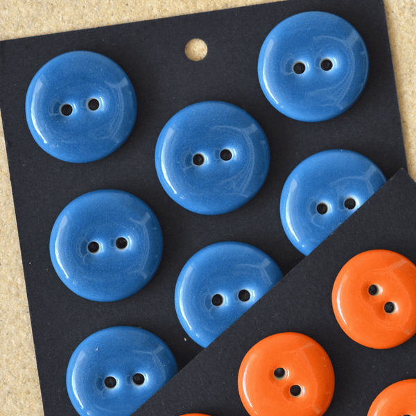8 pcs. 20-21 mm porcelain buttons blue curacao