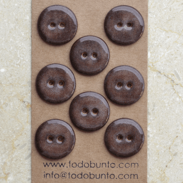8 pcs. 20mm ceramic buttons smokey merlot
