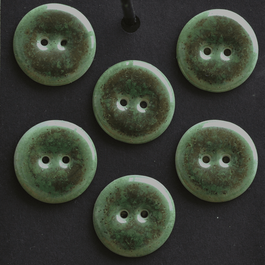 6 pcs. 22-23mm porcelain buttons cactus