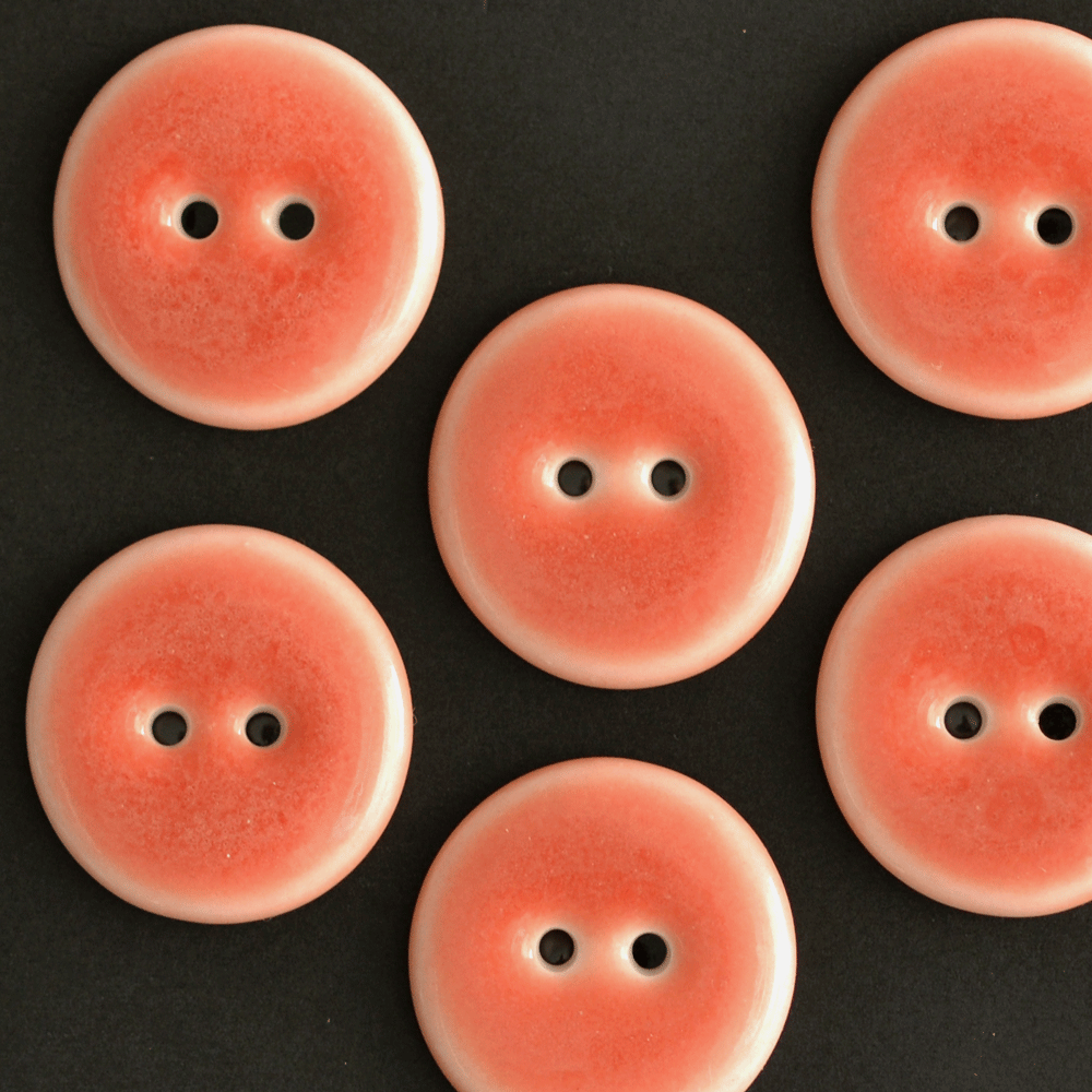 6 pcs. 22-23mm porcelain buttons coral