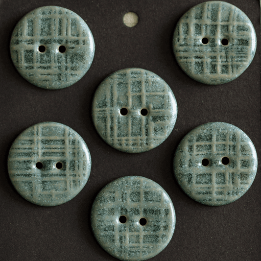6 pcs. 22-23mm ceramic buttons satin oribe