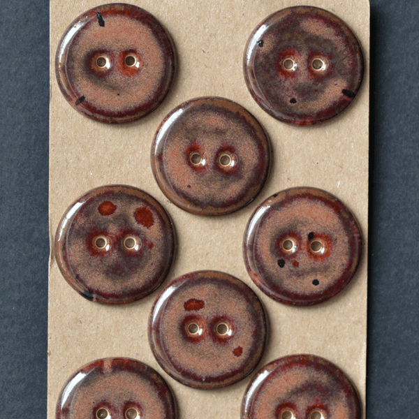 8 pcs. 23mm ceramic buttons peppered plum