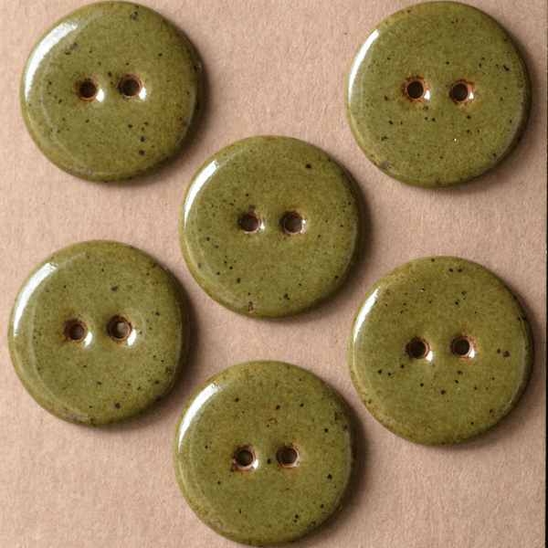 6 pcs. 23mm ceramic buttons deep olive speckle