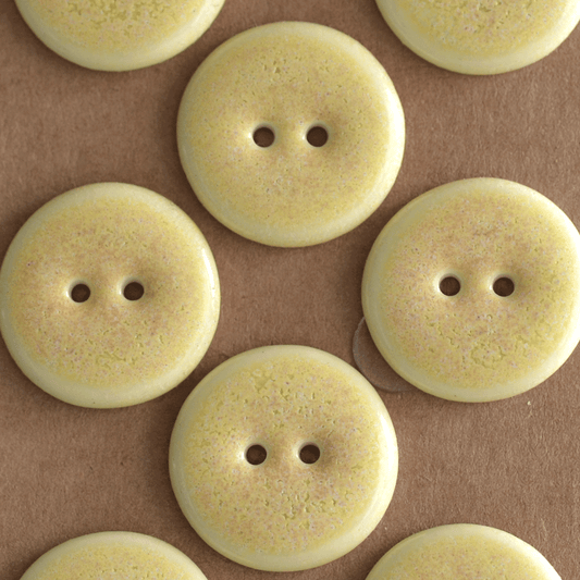 8 pcs. 22-23mm porcelain buttons parakeet yellow