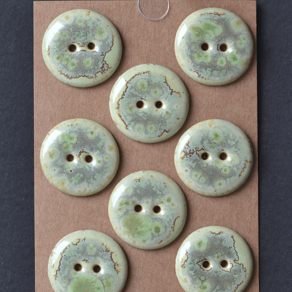 23mm  ceramic buttons microgreens