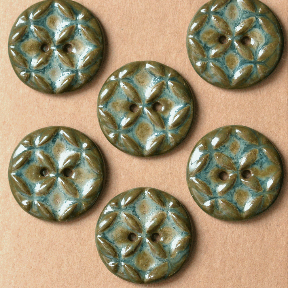 6 pcs. 23mm ceramic buttons orient