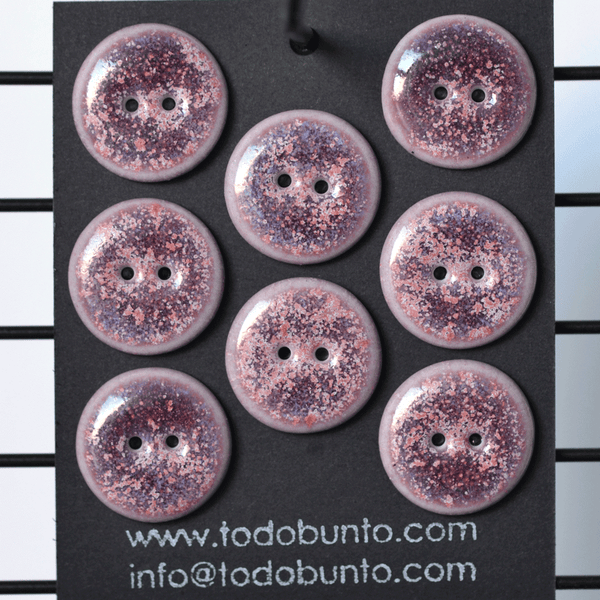 8 pcs. 22-23 mm porcelain buttons magenta sky