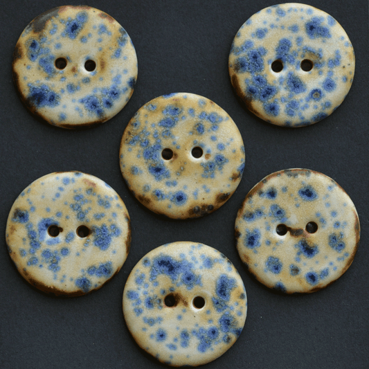 6 pcs. 23 mm ceramic buttons blue splatter