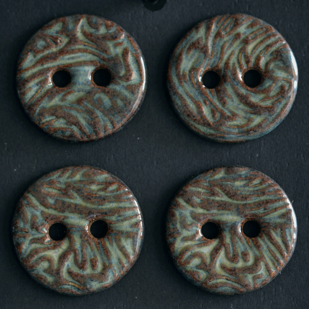 4 pcs. 27 mm ceramic buttons denim