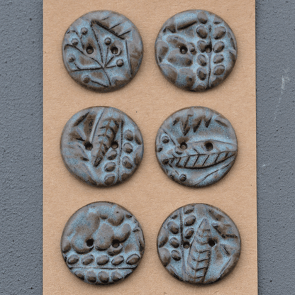 6 pcs. 29mm ceramic buttons blue/brown