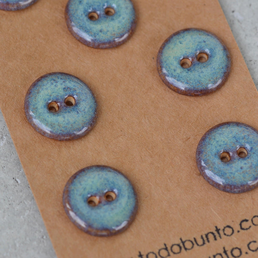 18mm ceramic buttons with bordeaux/blue gradient