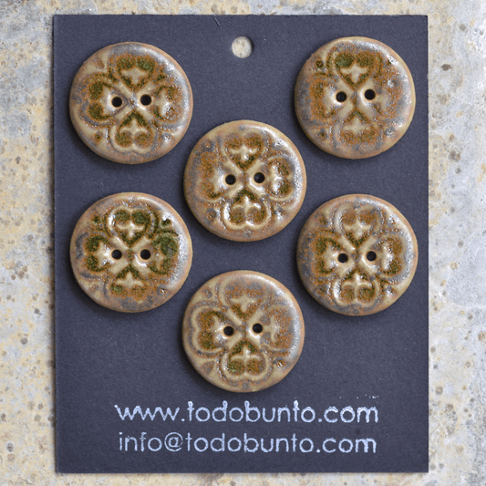 6 pcs. 23mm ceramic buttons brown/green