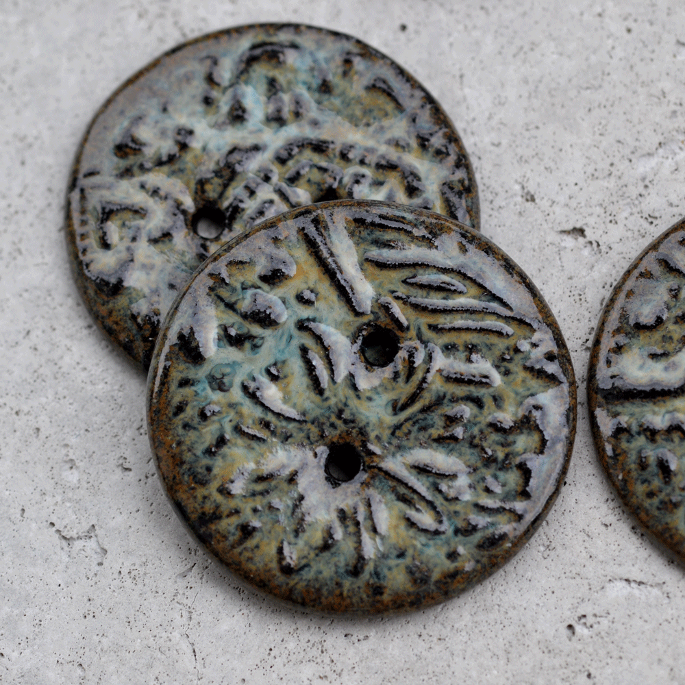 31-32 mm ceramic buttons barock