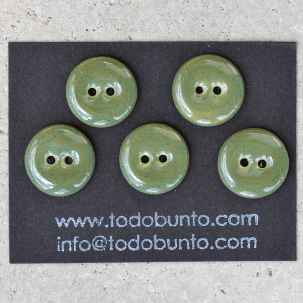 5 pcs. 17mm porcelain buttons emerald falls