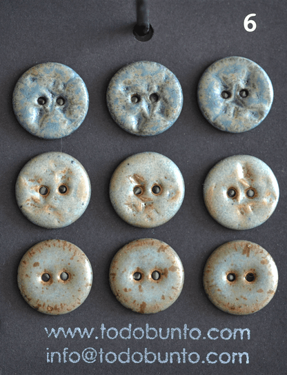 17-19mm ceramic buttons mix blue