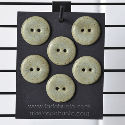 6 pcs. 23mm ceramic buttons poplar