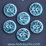8 pcs. 20mm porcelain buttons fog