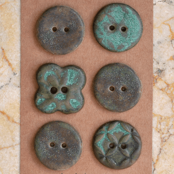 6 pcs 23 mm ceramic buttons copper patina s2