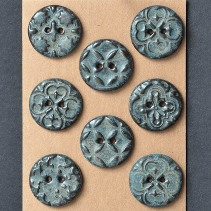 8 pcs. 23mm ceramic buttons orient