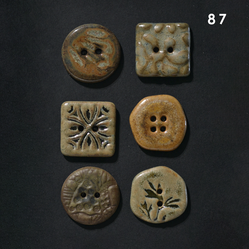 (v2) 22-23mm mixed green button sets